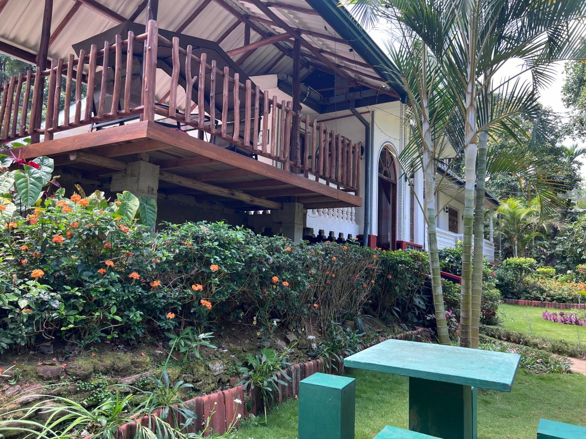 Eeshani Guest Inn 엘라 외부 사진